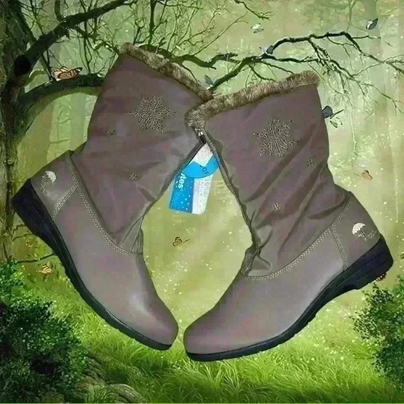 Totes Snowflake Waterproof Winter Boots - Picture 1 of 9